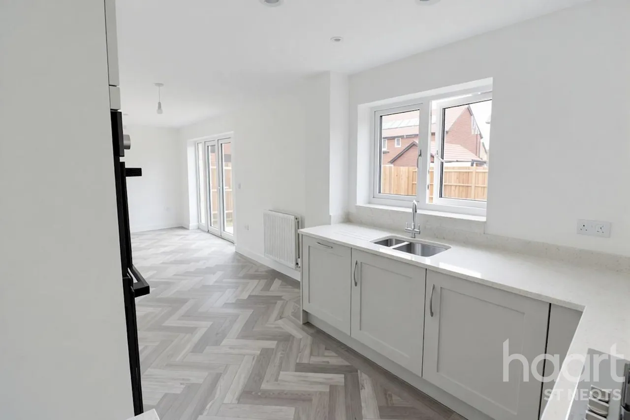 Lewin Park, Langford, SG18, photo 21