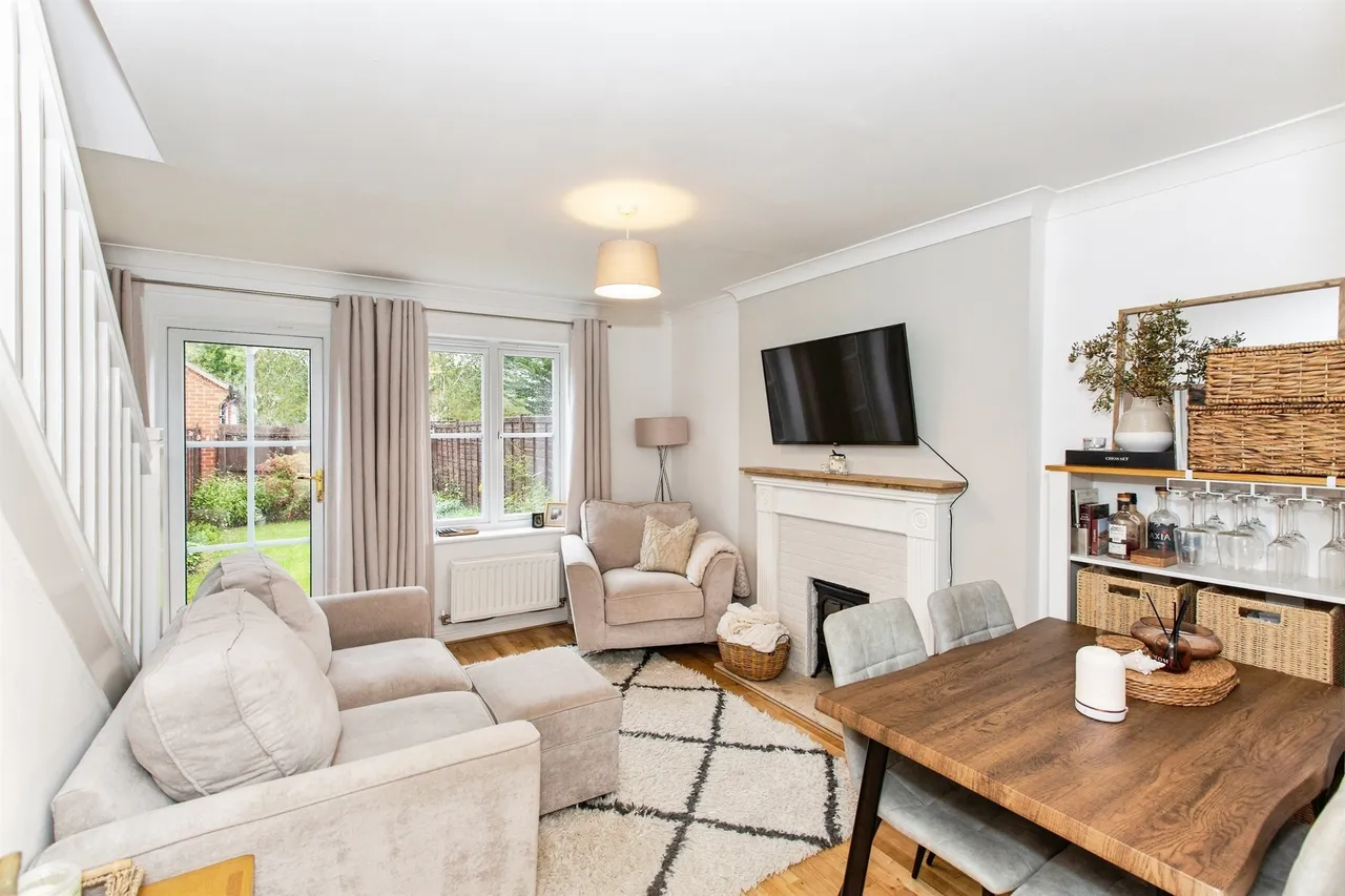 Woodfield Lane, Lower Cambourne, CB23, photo 3