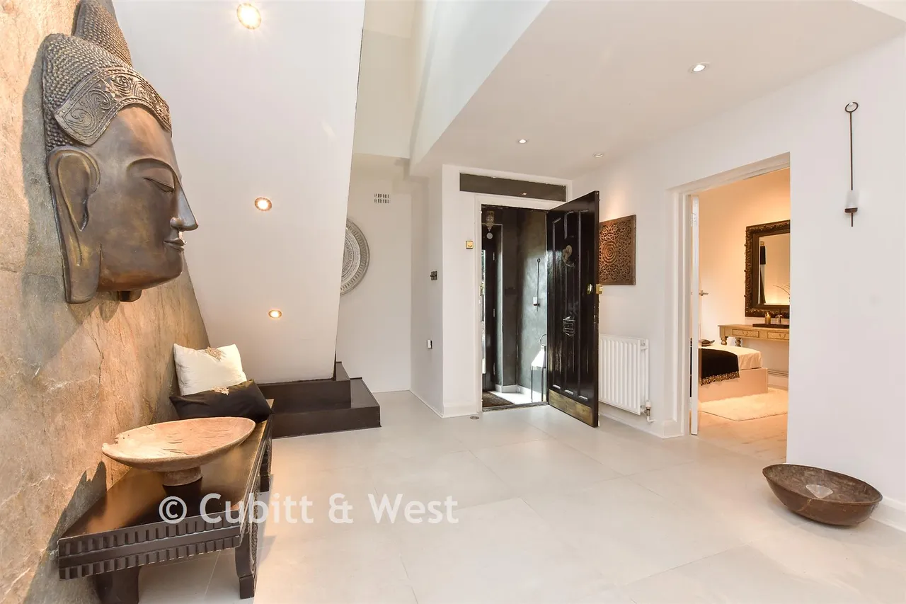 Oaks Way, Kenley, CR8, photo 13