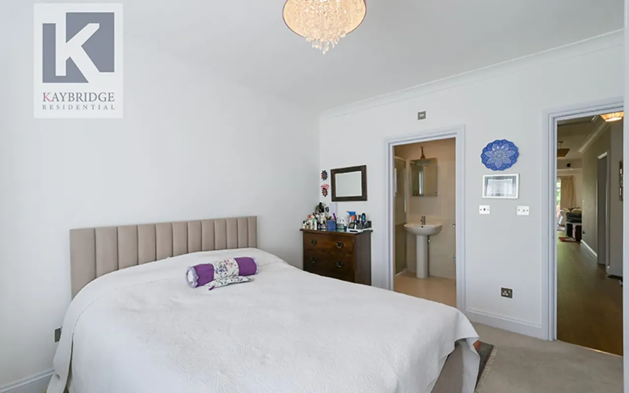 Plantagenet Close, Worcester Park, KT4, photo 9