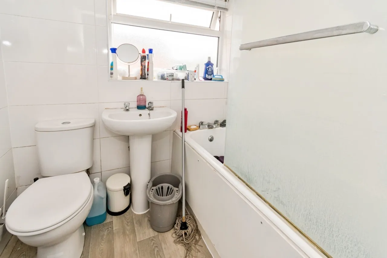 Holt Road, Southampton, SO15, photo 12
