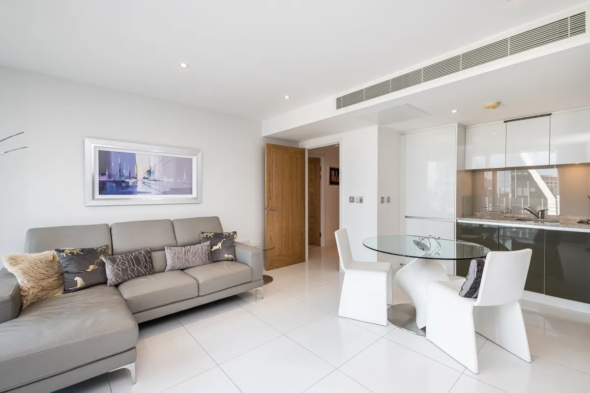 Landmark West Tower, E14, photo 7