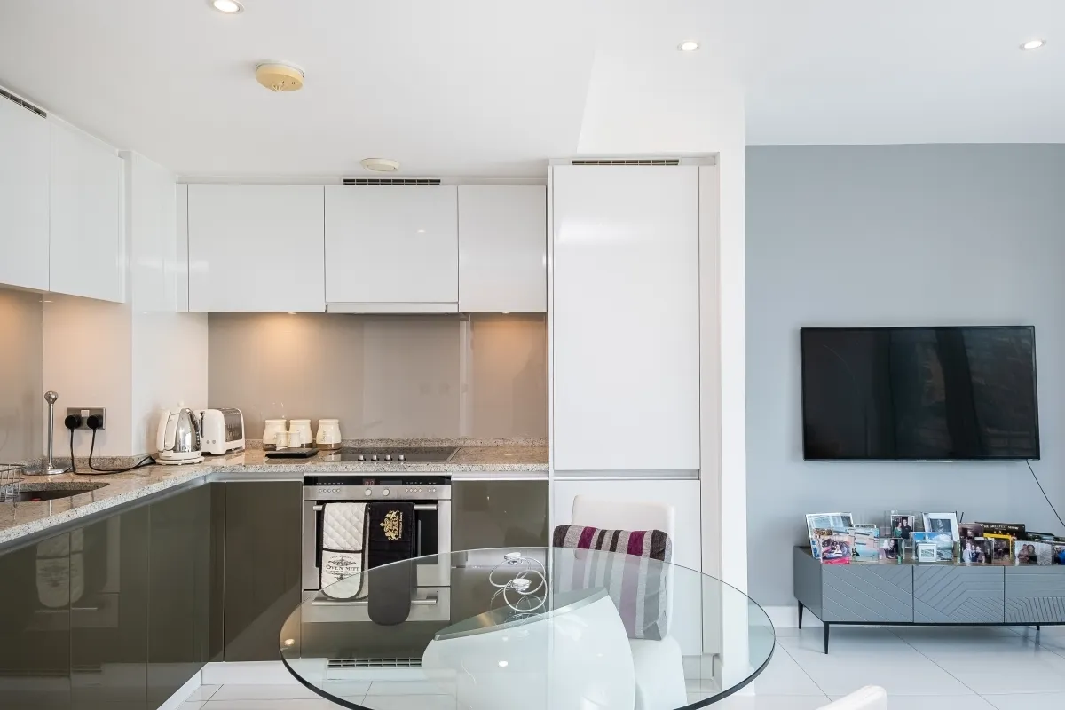 Landmark West Tower, E14, photo 2