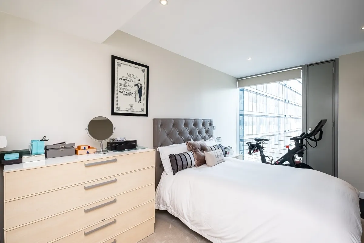 Landmark West Tower, E14, photo 9