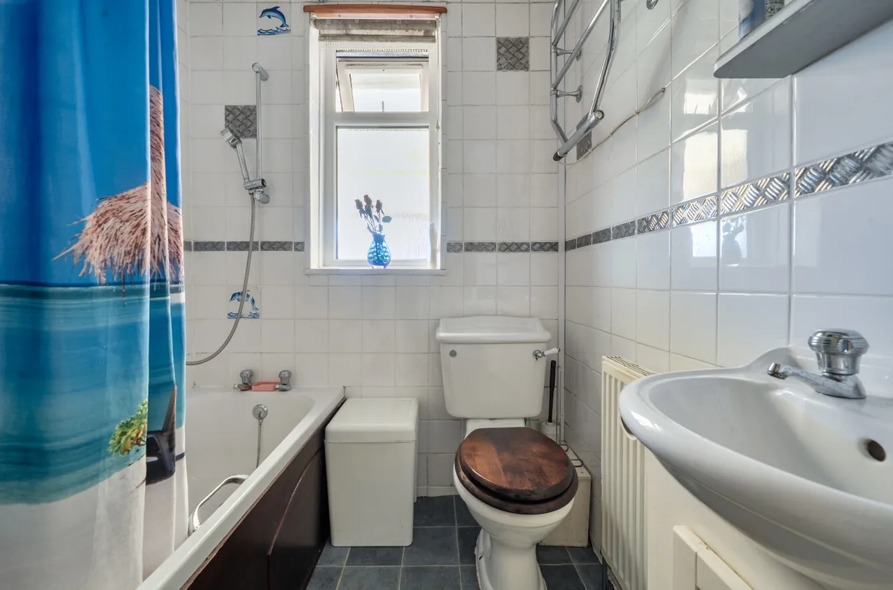 Lime Avenue, Sholing, SO19, photo 7