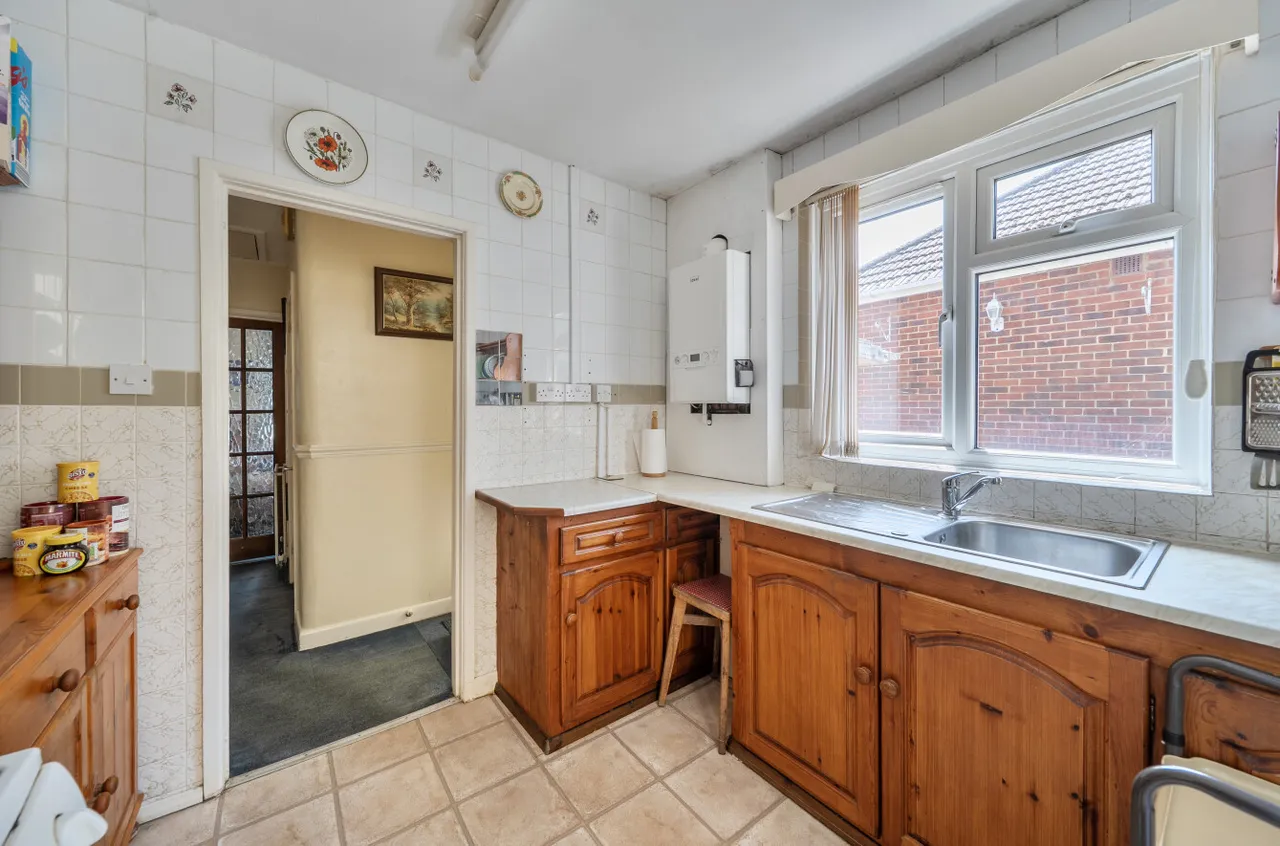 Lime Avenue, Sholing, SO19, photo 4