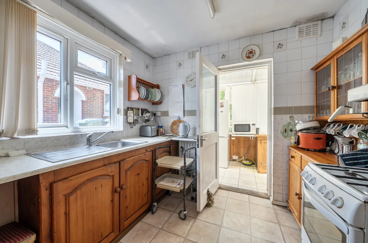 Lime Avenue, Sholing, SO19, photo 3