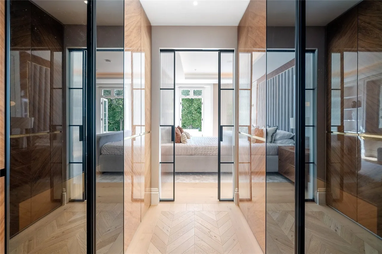 Priory Walk, London, SW10, photo 15