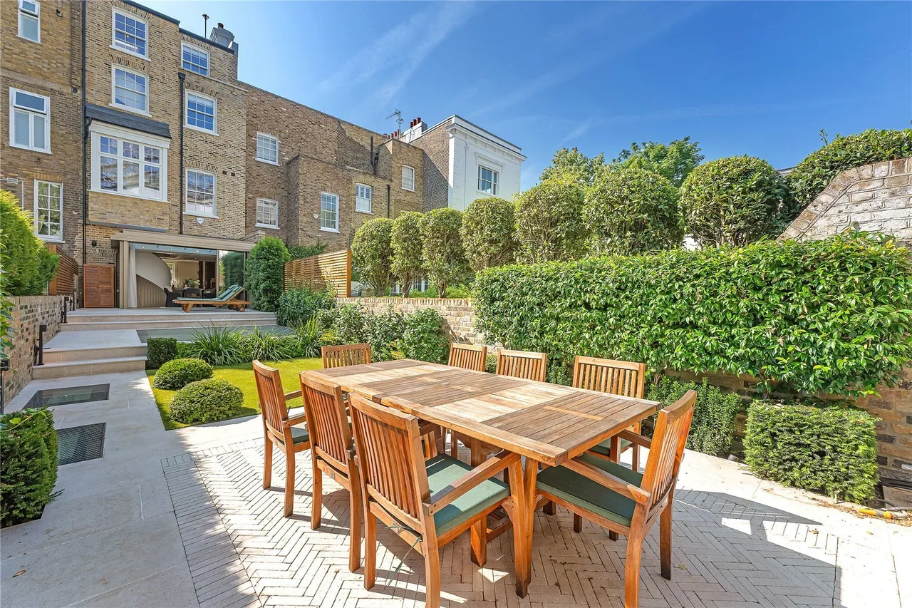 Priory Walk, London, SW10, photo 10