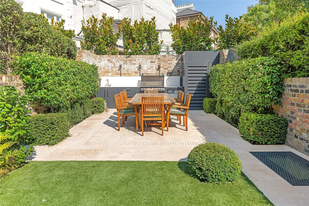 Priory Walk, London, SW10, photo 11