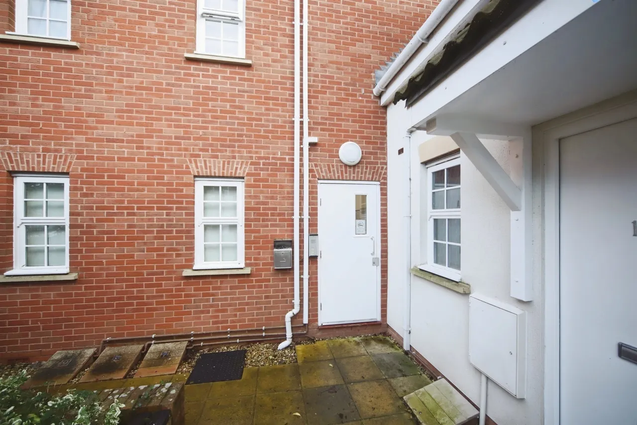 Horsepond Lane, Bridgwater, TA6, photo 12