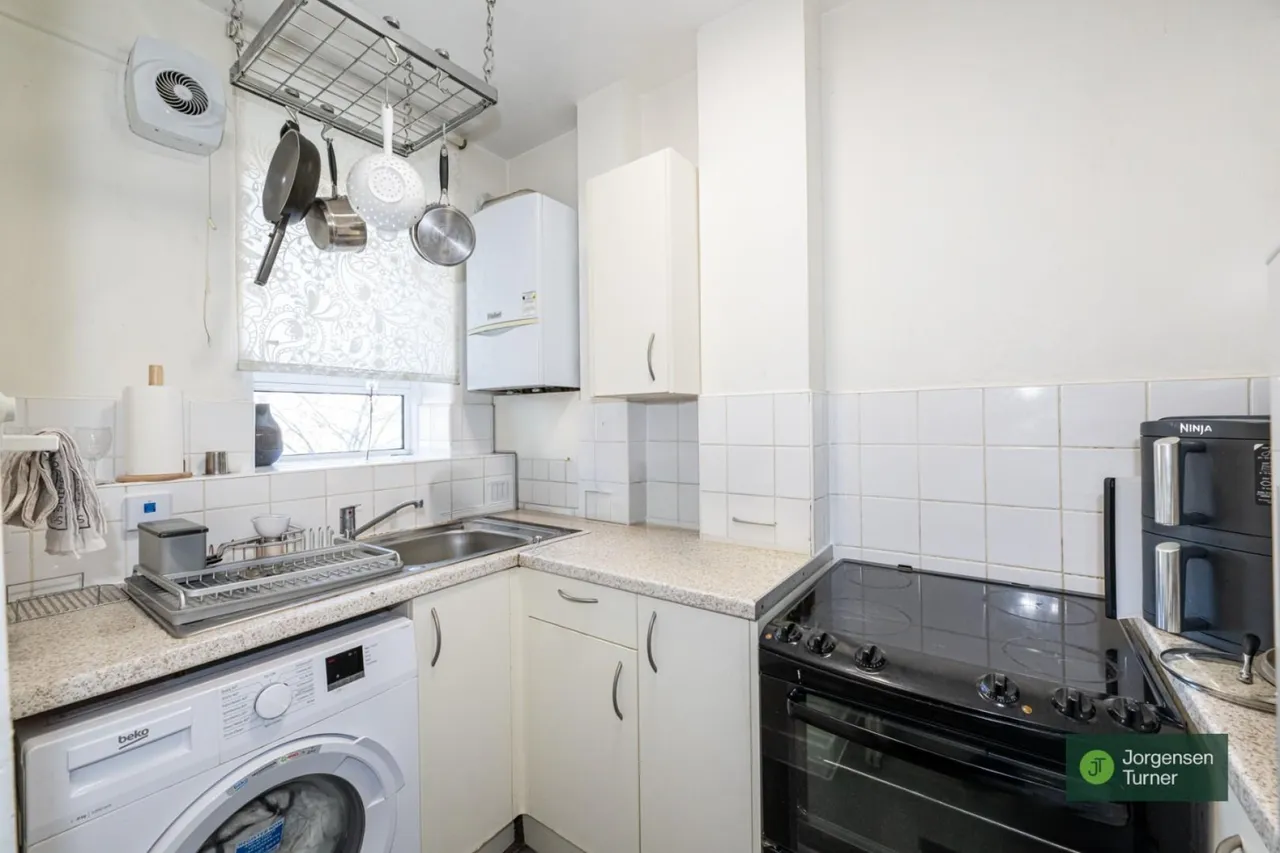 Blaxland House, White City Estate, W12, photo 9