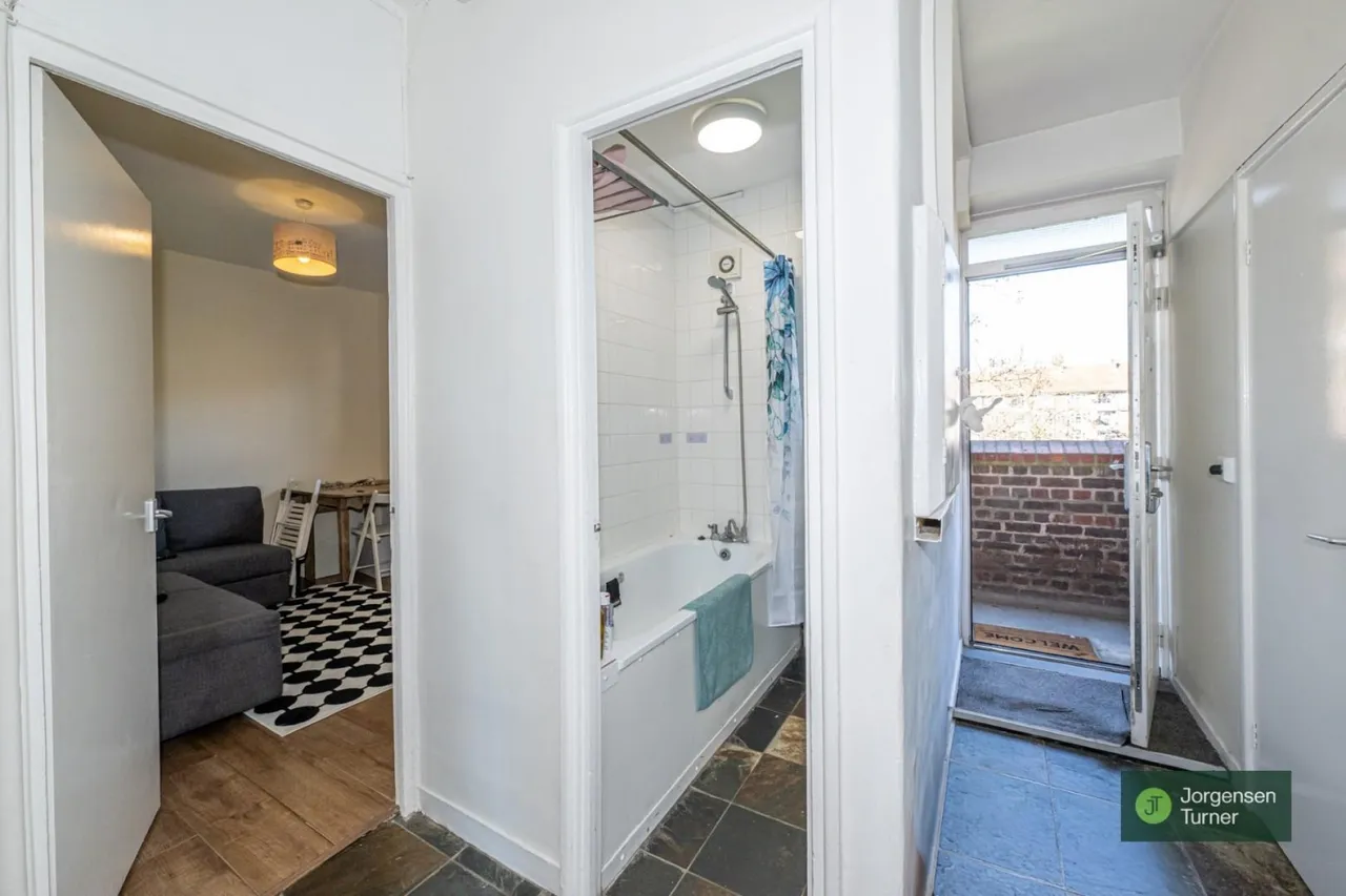 Blaxland House, White City Estate, W12, photo 5