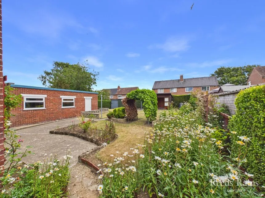 Scalby Road, Scarborough, YO12, photo 16