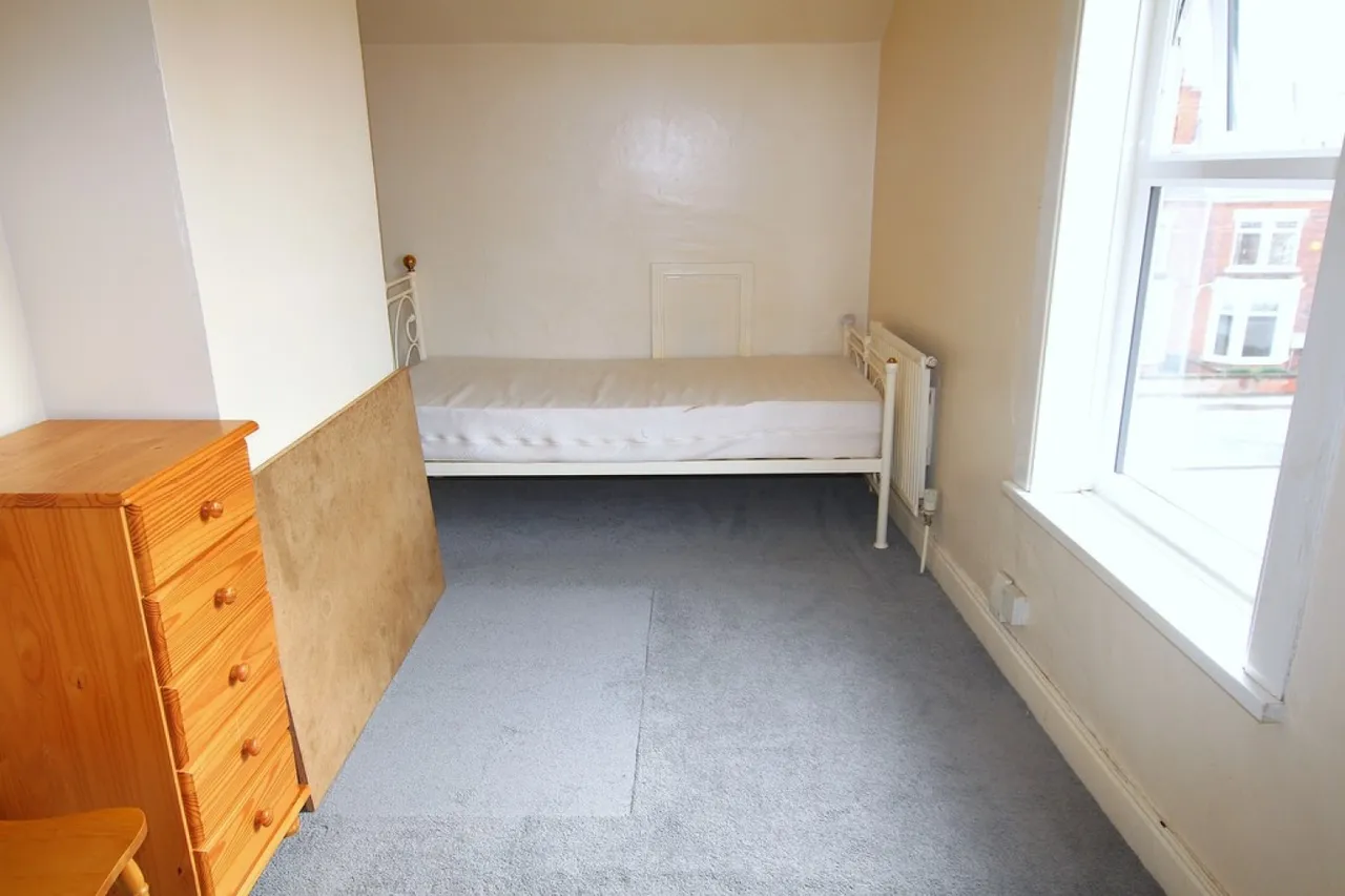 Harlaxton Road, Grantham, photo 10