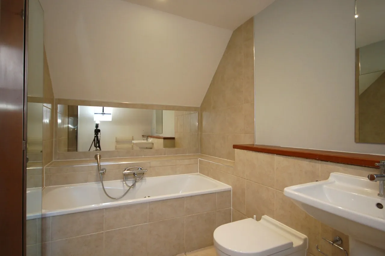 Buckswood Grange, Uckfield, TN22, photo 11