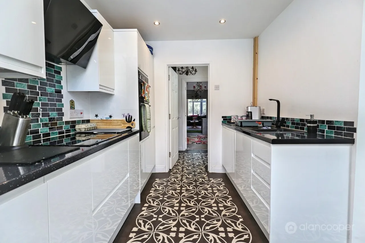 Lutterworth Road, Nuneaton, CV11, photo 13