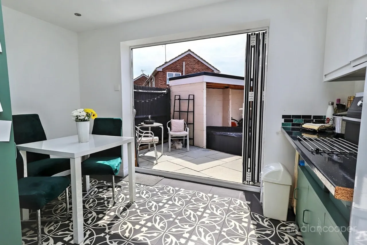 Lutterworth Road, Nuneaton, CV11, photo 14