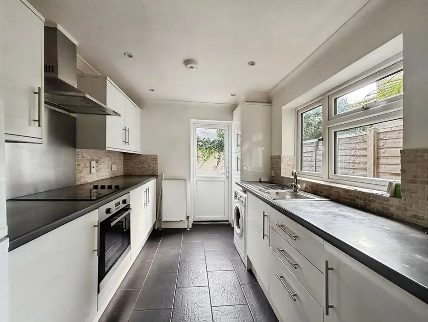 Desford Road, London, E16, photo 9