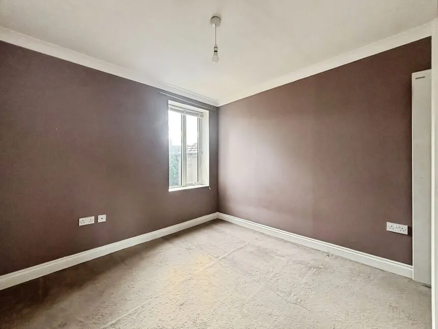 Desford Road, London, E16, photo 8