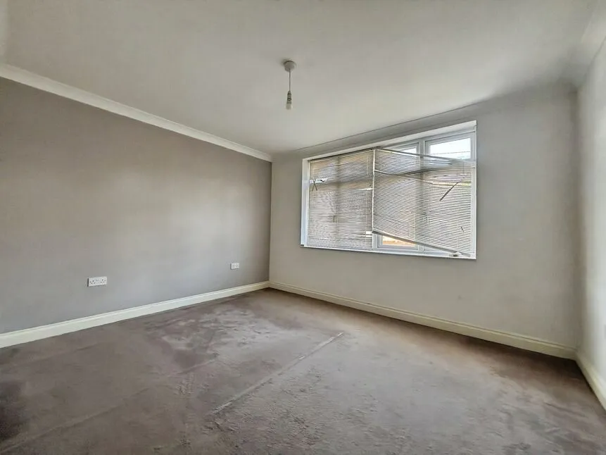 Desford Road, London, E16, photo 7