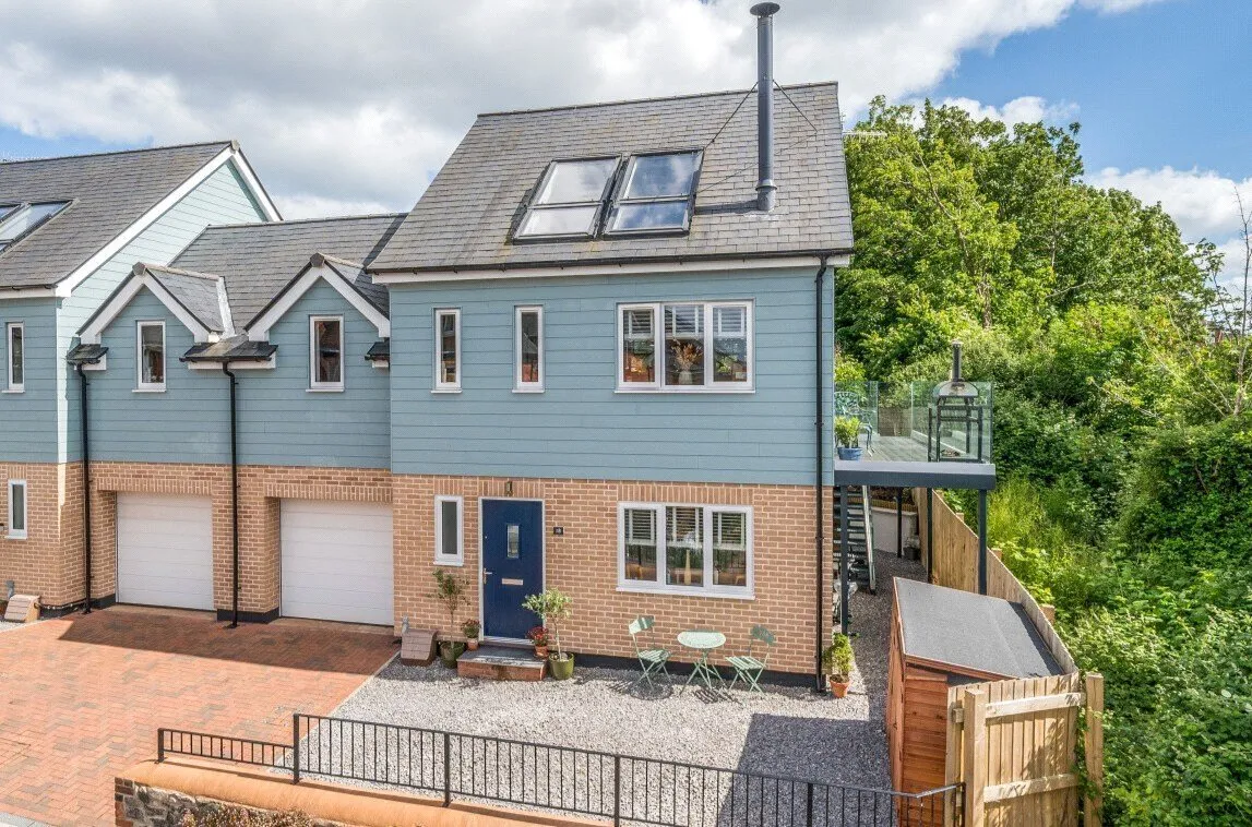 4 bed property for sale — Albion Hill, Exmouth, Devon, EX8