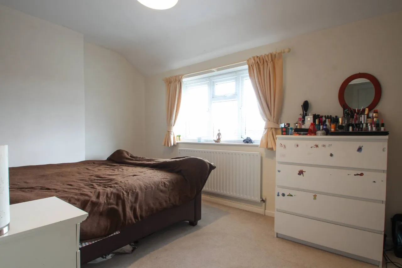 Laurel Close, Dartford, photo 4