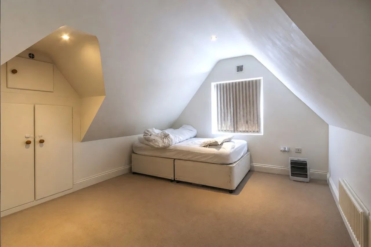 St Albans Crescent, Bournemouth, photo 2