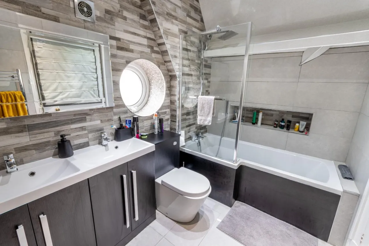 Vicarage Drive, Wadworth, DN11, photo 4