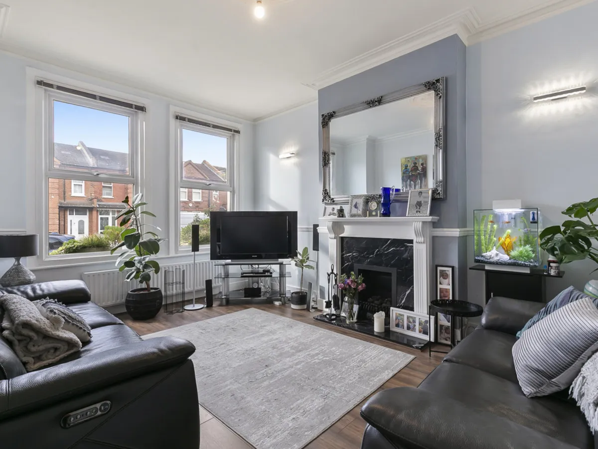 Balloch Road, London, SE6, photo 6