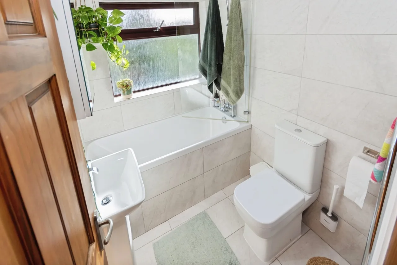 Sunleigh Grove, Birmingham, B27, photo 14