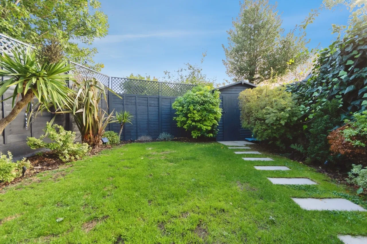 Sunleigh Grove, Birmingham, B27, photo 17