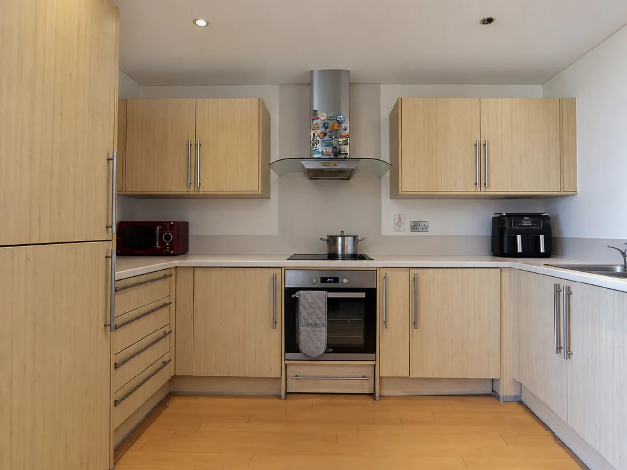 St Peters Road, Bournemouth, photo 7