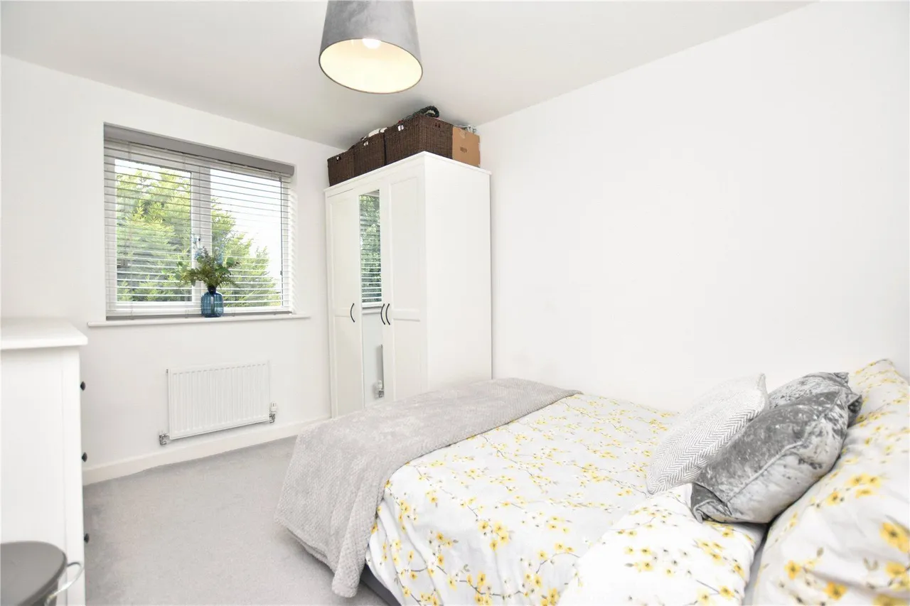 Woodpecker Road, Dewsbury, WF12, photo 8