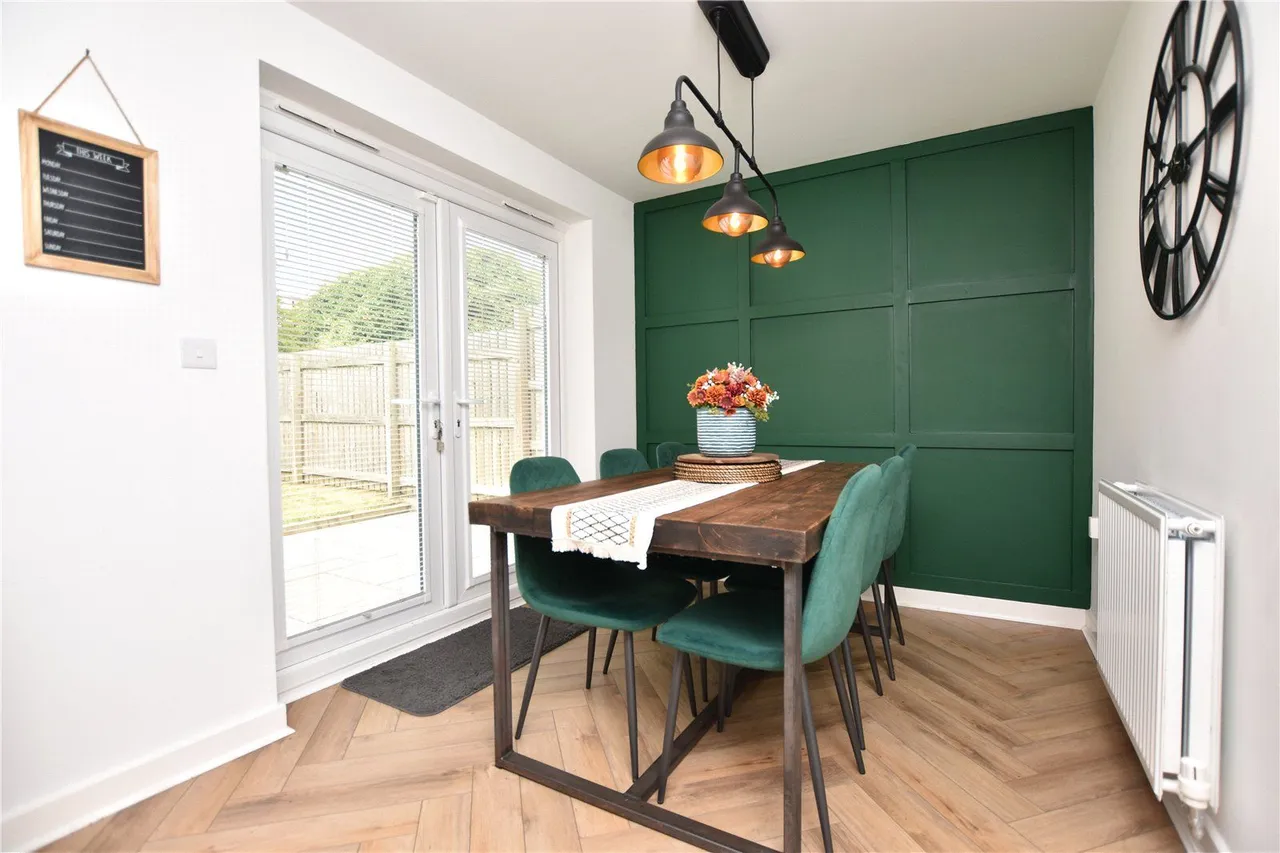 Woodpecker Road, Dewsbury, WF12, photo 13