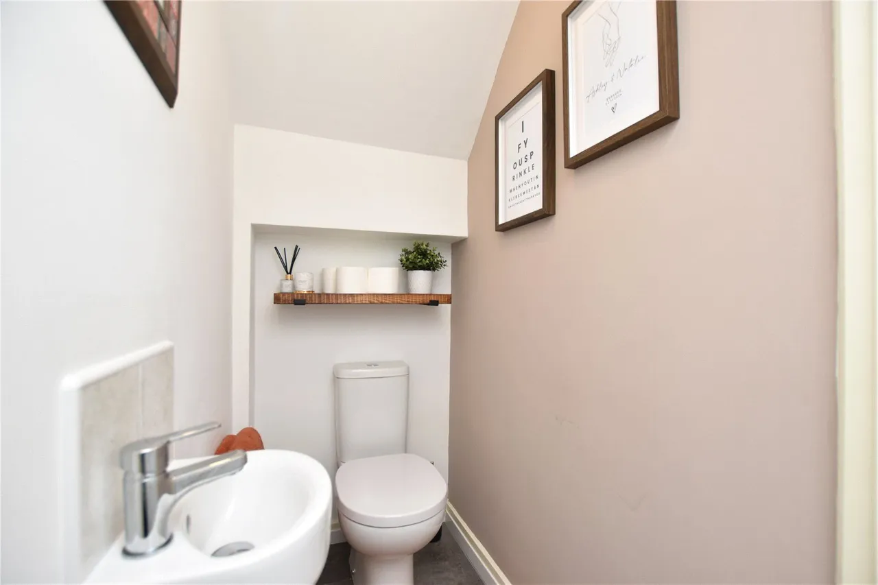 Woodpecker Road, Dewsbury, WF12, photo 16