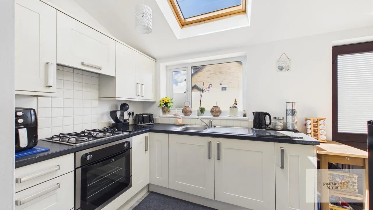 Burnley Road, Loveclough, Rossendale, BB4 8QL, photo 4