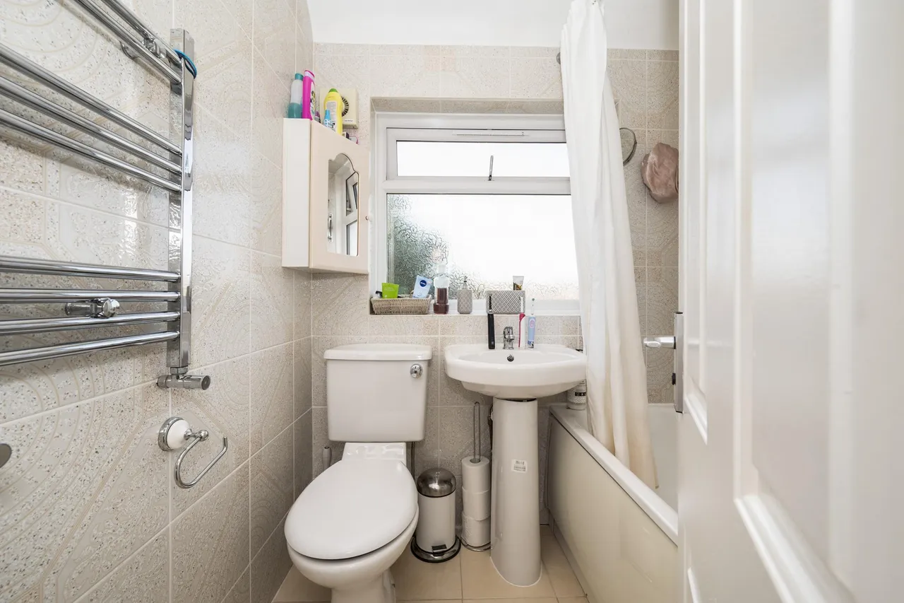 Marlborough Road, Southall, UB2, photo 14