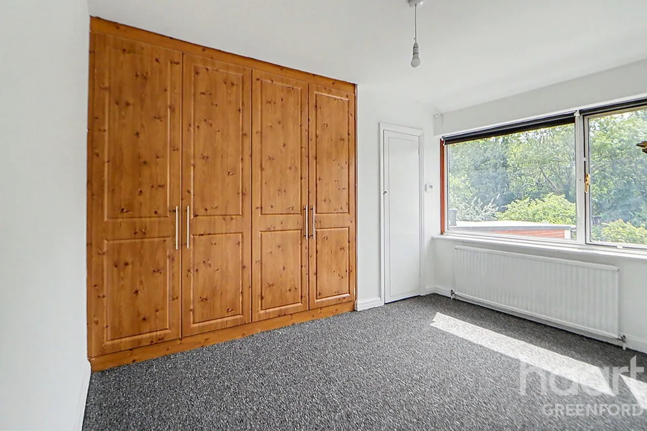 Robin Hood Way, Greenford, UB6, photo 9