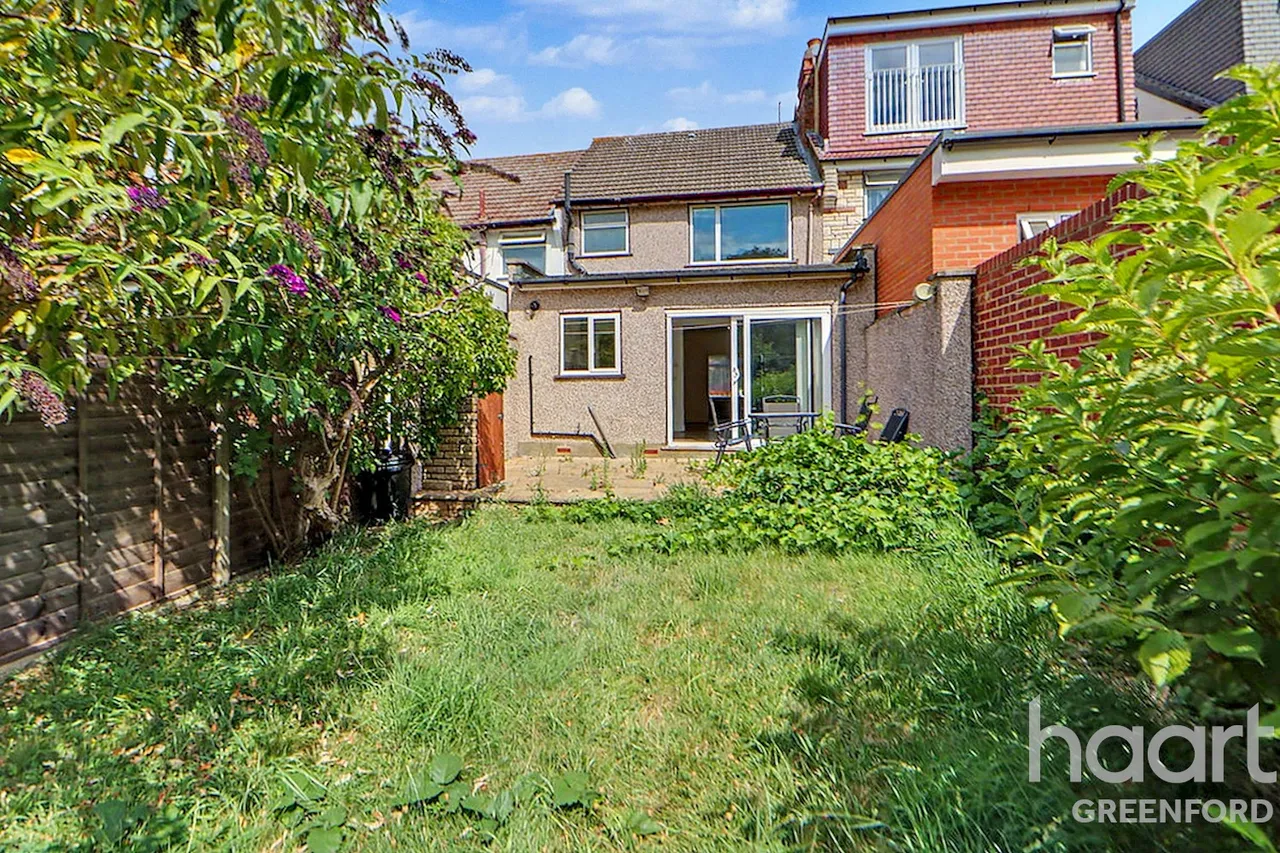 Robin Hood Way, Greenford, UB6, photo 8