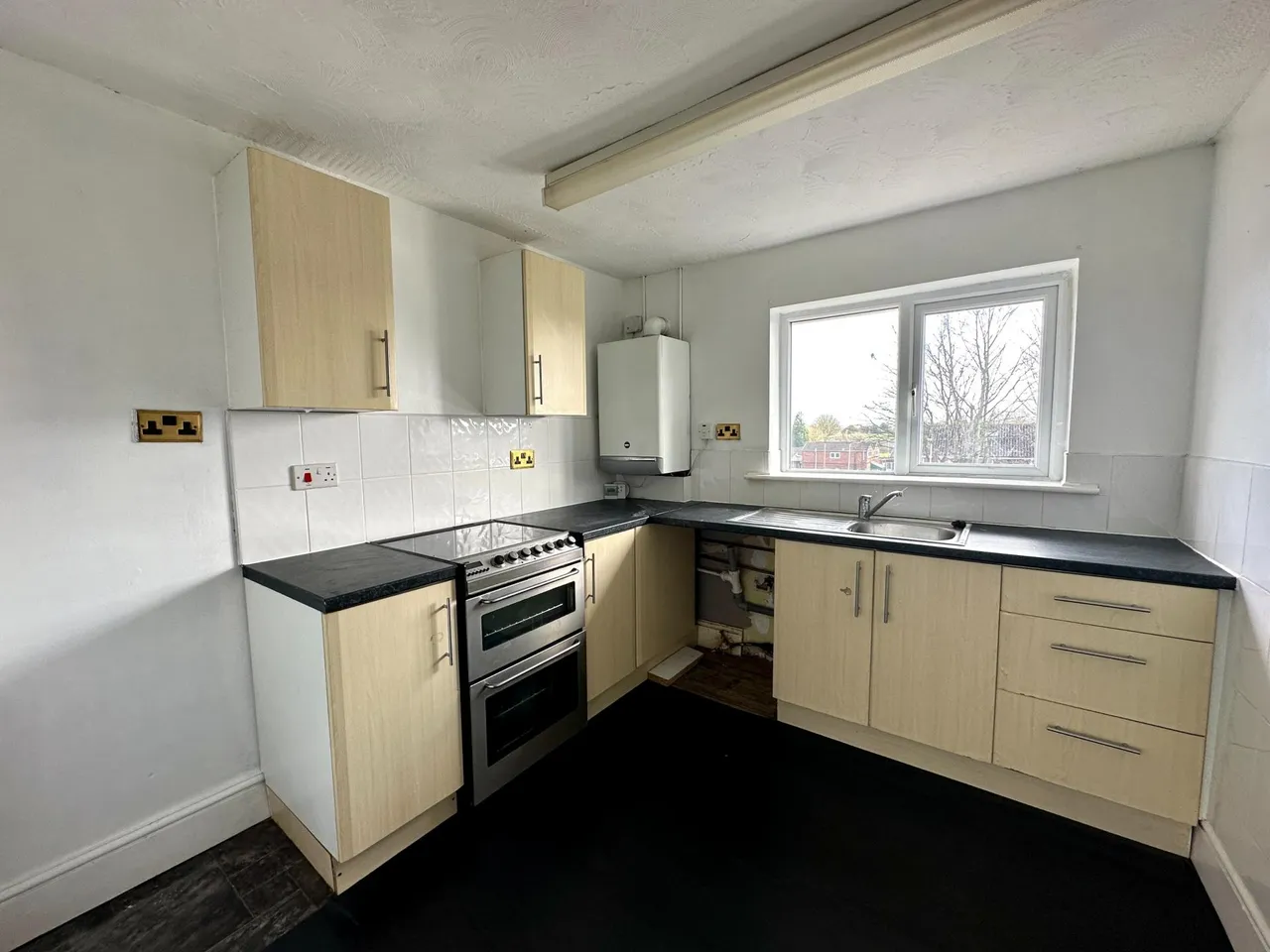 King Street Bradley, Bilston, Wolverhampton, WV14, photo 4