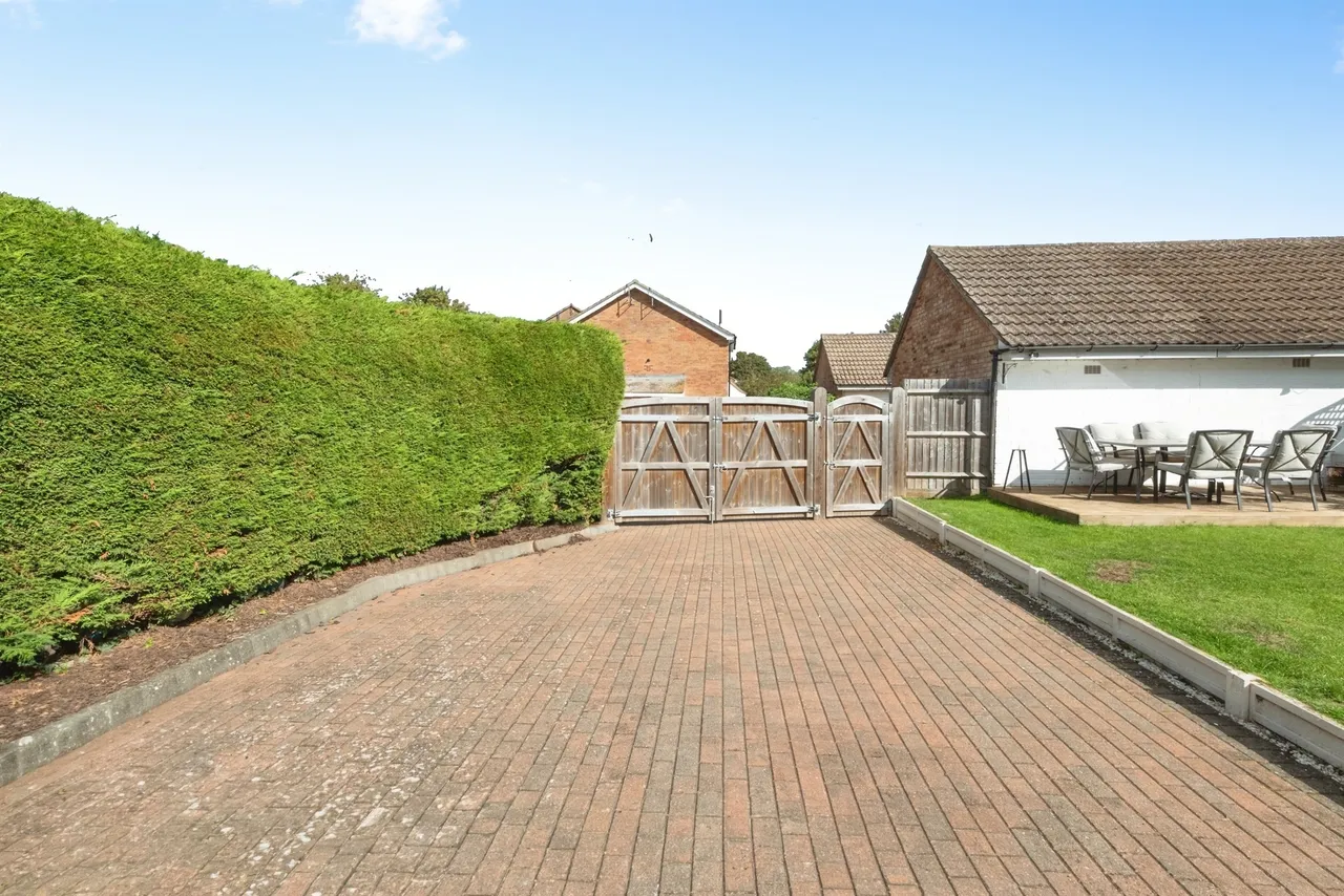 Burleigh Piece, Buckingham, MK18, photo 19