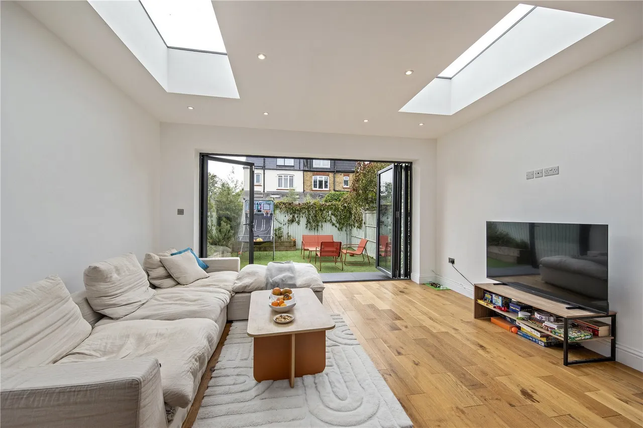 Royal Road, Teddington, TW11, photo 4