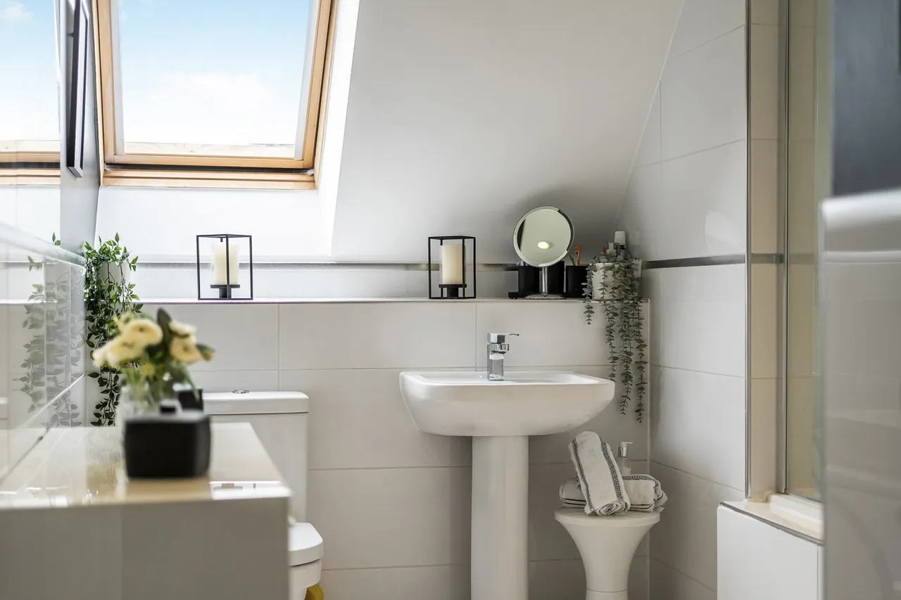Jepson Drive, Dartford, DA2, photo 6