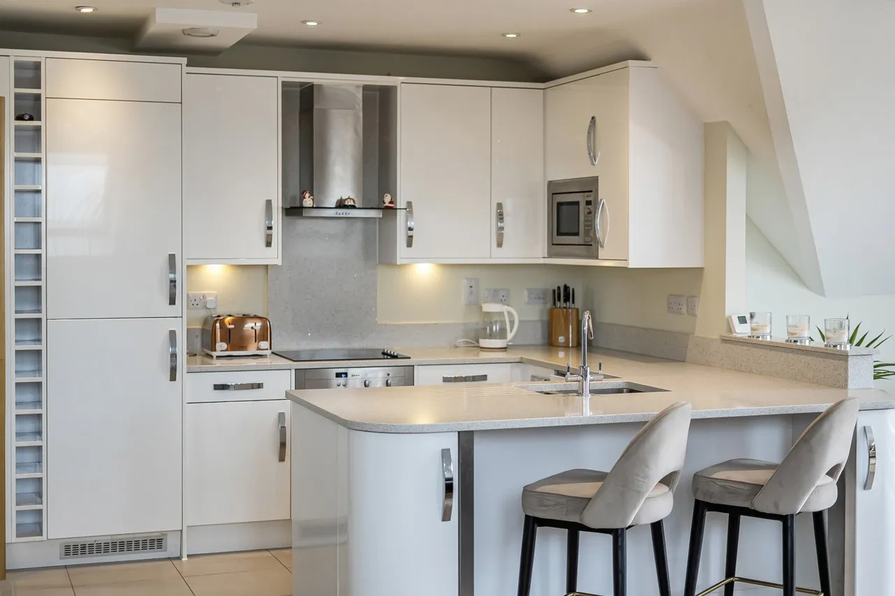 Jepson Drive, Dartford, DA2, photo 2