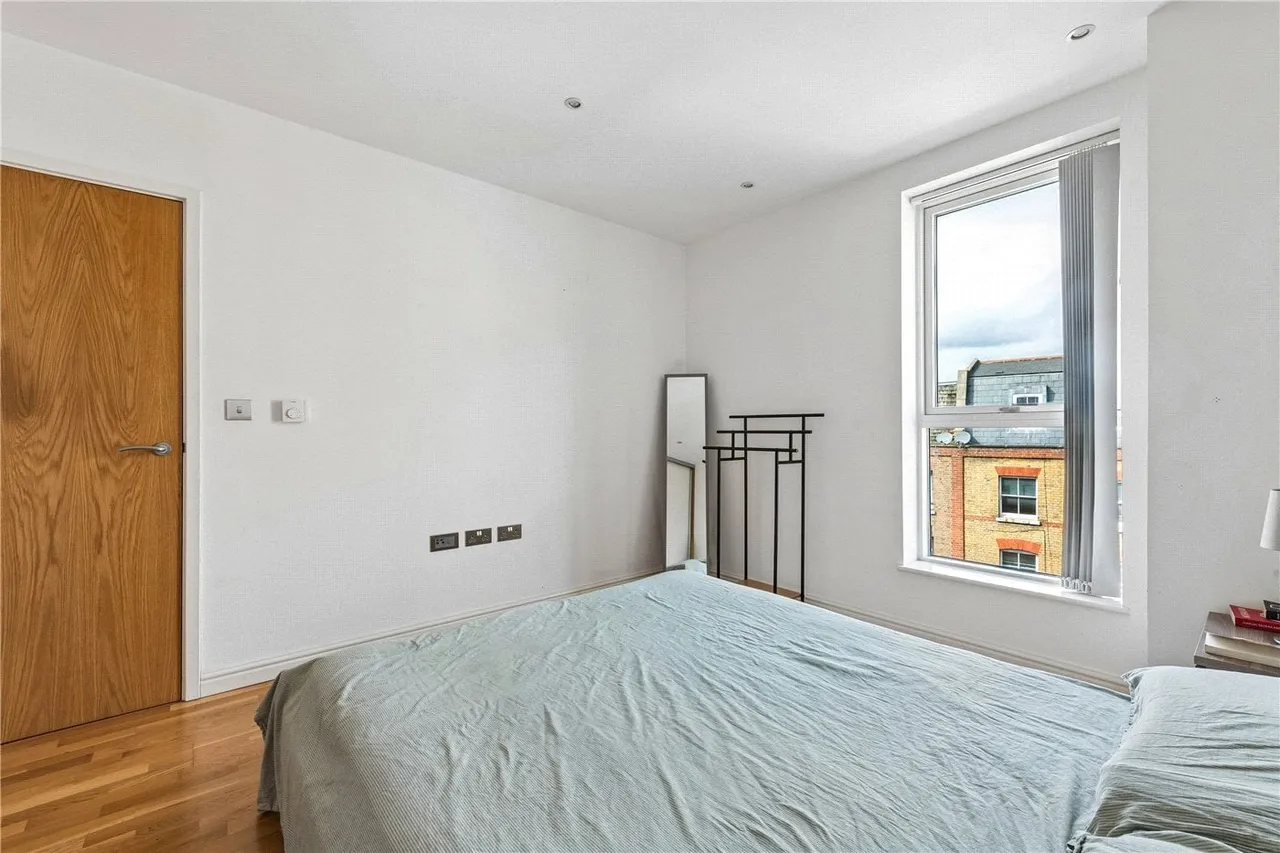 Tabernacle Gardens London E2, photo 3