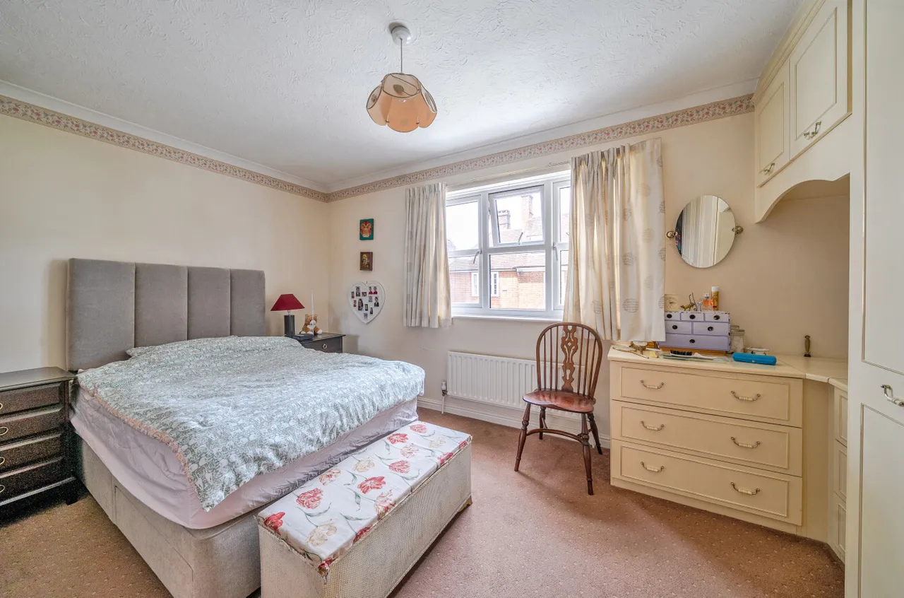 Lenten Street, Alton, GU34, photo 2