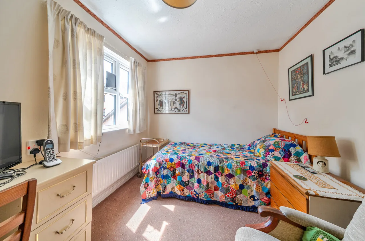 Lenten Street, Alton, GU34, photo 7