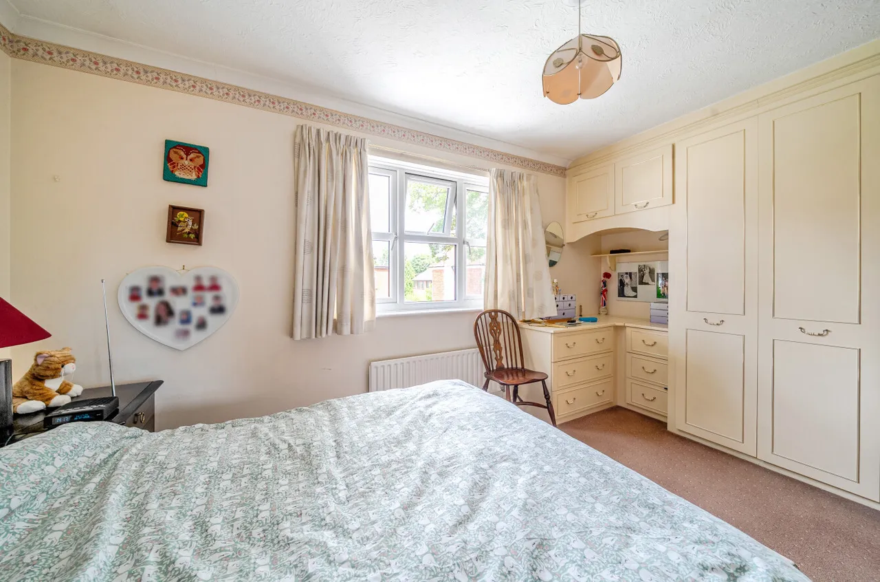 Lenten Street, Alton, GU34, photo 3