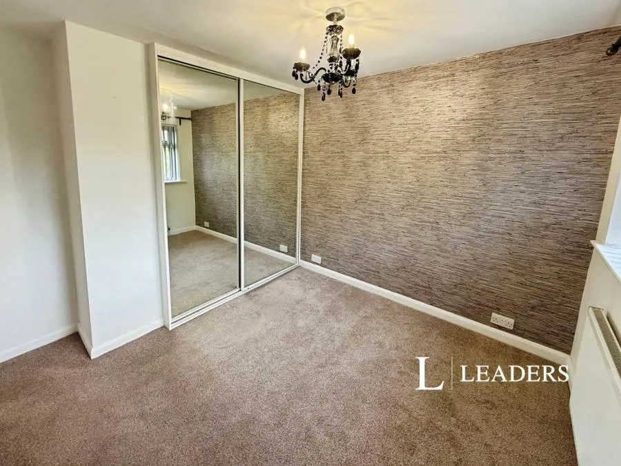 Cambridge Drive, Newcastle, ST5, photo 7